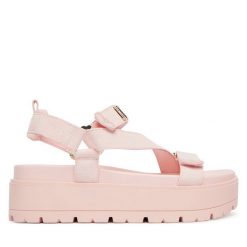 Sandały Guess. Czerwone sandały damskie Guess, z aplikacjami, bez obcasa, na płaskiej podeszwie, bez zapięcia. Za 549.99 zł.