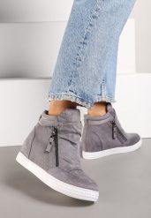 Szare Sneakersy na Ukrytym Koturnie z Ozdobnym Suwakiem Lilannia. Szare obuwie sportowe damskie Born2be, z jeansu, bez zapięcia. Za 39.99 zł.