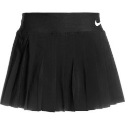 Nike Performance GIRLS VICTORY SKIRT Spódnica sportowa black/white. Czarne spódnice dziewczęce Nike Performance, z elastanu, sportowe. Za 139.00 zł.