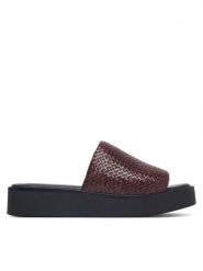 Vagabond Shoemakers Klapki Danya 6204-025-35 Brązowy. Brązowe klapki damskie Vagabond Shoemakers, bez wzorów, ze skóry, bez obcasa, bez zapięcia. Za 519.99 zł.