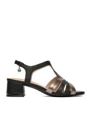 Lasocki Sandały CEO-25F575-1 Czarny. Czarne sandały damskie Lasocki, bez wzorów, ze skóry, bez obcasa, na słupku, bez zapięcia. Za 199.99 zł.