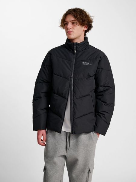 Kurtka puchowa Hummel. Czarne kurtki damskie Hummel, xl, bez wzorów, z materiału, bez kaptura. Za 399.95 zł.