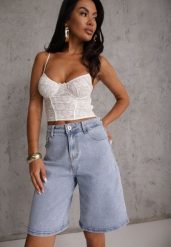 Jasnoniebieskie Jeansowe Szorty Casual Typu Jorts High Waits z Bawełny Nysalina. Niebieskie szorty damskie Renee, bez wzorów, z bawełny, z podwyższonym stanem. Za 99.99 zł.