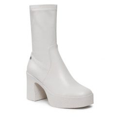 Botki GOE. Botki damskie GOE, bez obcasa, na słupku, bez zapięcia. Za 539.99 zł.
