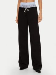 Imperial Spodnie dresowe P5H0IGS Czarny Relaxed Fit. Czarne spodnie dresowe damskie Imperial, xs, bez wzorów, z bawełny. Za 309.99 zł.