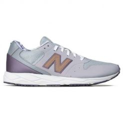 Buty do chodzenia damskie New Balance WRT96PCB. Fioletowe obuwie sportowe damskie New Balance, z materiału, bez zapięcia, trekkingowe. Za 481.00 zł.