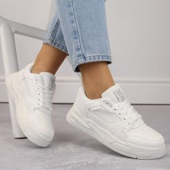 Buty sportowe białe Big Star NN274667. Białe obuwie sportowe casual damskie Big Star, ze skóry ekologicznej. Za 219.99 zł.