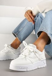 Białe Sneakersy Streetwearowe na Niskiej Platformie Veniffia. Białe obuwie sportowe damskie Renee, bez zapięcia. Za 89.99 zł.