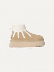 UGG Skórzane botki "Classic Mini Dipper Sunwave" w kolorze beżowo-białym rozmiar: 39. Białe botki damskie Ugg, z materiału, bez obcasa, na platformie, bez zapięcia. Za 768.71 zł.