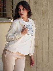 Bluza damska Leone 1947 Apparel z krótkim rękawem z kapturem i zamkiem na zimę. Białe bluzy damskie LEONE 1947 APPAREL, na zimę, m, bez wzorów, z wełny, z kapturem. Za 168.36 zł.
