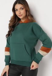 Zielona Bluza z Kapturem i Futrzanymi Wstawkami Pyroxis. Zielone bluzy damskie Born2be, bez wzorów, z futra, z kapturem. Za 89.99 zł.