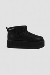 KARL LAGERFELD Czarne botki zamszowe THERMO Lo Slip On Boot, Rozmiar 38. Czarne botki damskie KARL LAGERFELD, z zamszu, bez obcasa, bez zapięcia. W wyprzedaży za 493.99 zł.