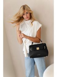 Lia Biassoni Skórzana torebka w kolorze czarnym - 30 x 22 x 10 cm rozmiar: onesize. Czarne torebki klasyczne damskie Lia Biassoni, z materiału, przez ramię, bez dodatków. Za 339.99 zł.