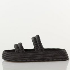 Czarne lekkie piankowe klapki damskie DiA 51-001. Czarne klapki damskie DiA, bez wzorów, z dresówki, bez obcasa, na platformie, bez zapięcia. Za 79.00 zł.