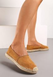 Camelowe Espadryle Kleorelia. Brązowe espadryle damskie Born2be, bez wzorów, bez obcasa, na płaskiej podeszwie. Za 54.99 zł.