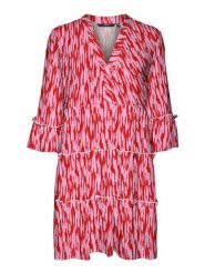 Vero Moda Sukienka w kolorze jasnoróżowo-różowym rozmiar: L. Różowe sukienki damskie Vero Moda, bez wzorów, z wiskozy, bez ramiączek. Za 118.84 zł.