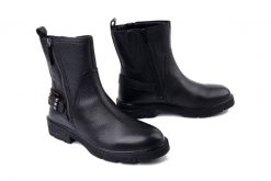 TAMARIS 1-25421-45 001 M2542145 black, botki damskie. Czarne botki damskie Tamaris, z polaru, bez obcasa, na obcasie, bez zapięcia. Za 399.90 zł.