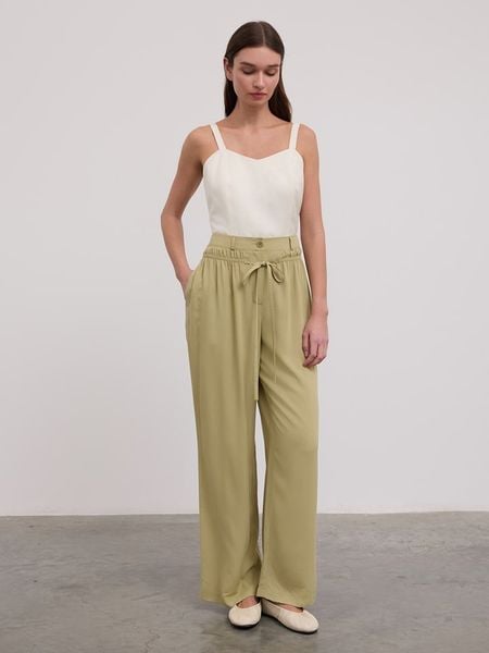 BGN Spodnie w kolorze khaki rozmiar: 40. Brązowe spodnie materiałowe damskie BGN, bez wzorów, z materiału. Za 179.95 zł.