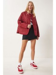 Happiness Istanbul Kurtka przejściowa w kolorze czerwonym rozmiar: 36. Czerwone kurtki damskie Happiness Istanbul, bez wzorów, bez kaptura. Za 130.99 zł.