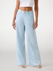 Guess Spodnie materiałowe 176485 Niebieski Slim Fit. Niebieskie spodnie materiałowe damskie Guess, z aplikacjami, z materiału. Za 367.00 zł.
