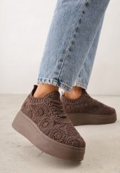 Brązowe Sneakersy z Plecionki na Grubej Podeszwie w Stylu Boho Dacara. Brązowe obuwie sportowe damskie Born2be, z jeansu, bez zapięcia. Za 119.99 zł.