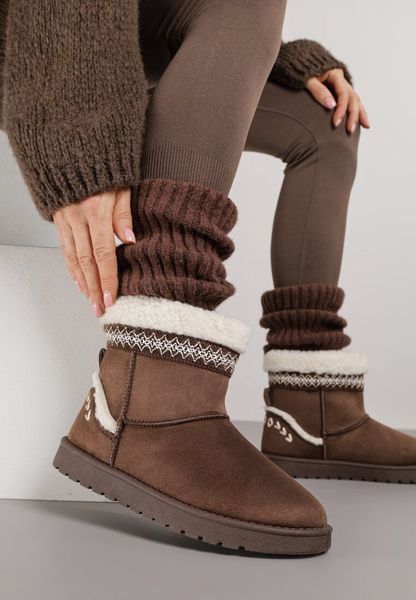 Ciemnobrązowe Wsuwane Śniegowce Zdobione Futrem i Haftem Mevittia. Brązowe śniegowce damskie Born2be, z jeansu. Za 104.99 zł.