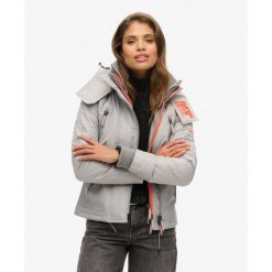 Kurtka przeciwwiatrowa Mountain SD-Windcheater. Szare kurtki damskie Superdry, bez wzorów, bez kaptura. W wyprzedaży za 373.90 zł.