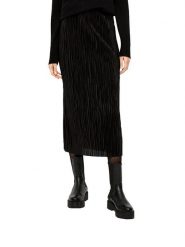 S.Oliver Spódnica w kolorze czarnym rozmiar: 40. Czarne spódnice damskie S.Oliver, na co dzień, s, bez wzorów, maxi. Za 52.55 zł.