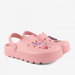 Klapki damskie Coqui. Czerwone klapki damskie Coqui, bez wzorów, bez obcasa, bez zapięcia. Za 136.99 zł.