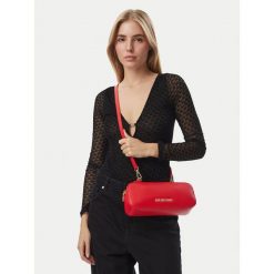 Torebka LOVE MOSCHINO. Czerwone torebki klasyczne damskie Love Moschino, bez dodatków. Za 769.99 zł.