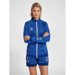 Damska kurtka zapinana na zamek Hummel hmlLEAD poly. Niebieskie kurtki damskie Hummel, xs, bez wzorów, bez kaptura. W wyprzedaży za 170.00 zł.
