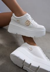 Białe Sneakersy Vices na Platformie Ozdobione Metaliczną Aplikacją Tatellia. Białe obuwie sportowe damskie Renee, z jeansu, bez zapięcia. Za 139.99 zł.