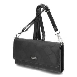 Czarny Elegancki Portfel Damski Big Star. Czarne torebki klasyczne damskie Big Star Accessories, ze skóry ekologicznej, z tłoczeniem, bez dodatków. Za 129.00 zł.