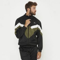 Lekka kurtka Loose do biegania czarno-militarnie zielona. Czarne kurtki sportowe damskie LEGEA, s, bez wzorów, z bawełny. Za 116.00 zł.