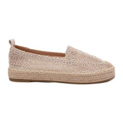 Espadryle Damskie Na Platformie Vinceza 17392 Beżowe beżowy. Brązowe espadryle damskie bez wzorów, z jeansu, bez obcasa, na platformie. Za 179.00 zł.