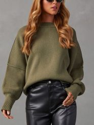 LA Angels Sweter w kolorze oliwkowym rozmiar: XL. Zielone swetry klasyczne damskie LA Angels, xl, bez kołnierzyka. Za 184.46 zł.