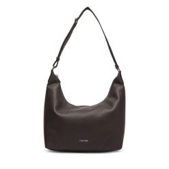 Torebka Calvin Klein. Brązowe torebki klasyczne damskie Calvin Klein, bez dodatków. Za 569.99 zł.