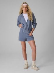 4F Bluza dresowa relaxed z kapturem damska - denim M. Niebieskie kardigany damskie 4F, m, bez wzorów, z denimu. Za 169.99 zł.