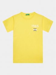 United Colors Of Benetton T-Shirt 3I1XG109J Żółty Regular Fit. Żółte t-shirty i koszulki chłopięce United Colors Of Benetton, bez wzorów, z bawełny, bez kołnierzyka, bez ramiączek. Za 49.99 zł.