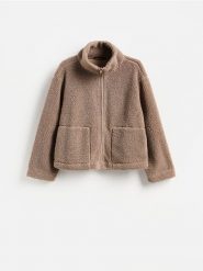 Bluza sherpa ze stójką - beżowy. Brązowe bluzy damskie Reserved, l, bez wzorów, z dzianiny, bez kaptura. Za 129.99 zł.
