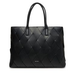 Torebka Calvin Klein. Czarne shopper bag Calvin Klein, bez wzorów, bez dodatków. Za 429.99 zł.