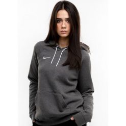 Bluza fitness damska Nike WMNS Park 20 Fleece. Białe bluzy damskie Nike, m, bez wzorów, z bawełny, bez kaptura. W wyprzedaży za 197.80 zł.