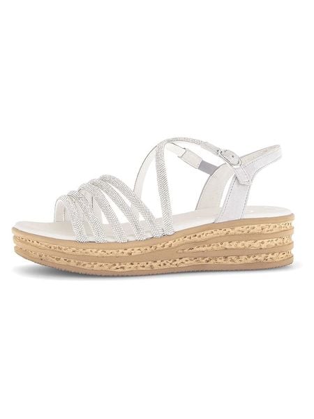 Gabor Sandały w kolorze srebrno-szarym na koturnie rozmiar: 38,5. Szare sandały damskie Gabor, bez wzorów, z otwartym noskiem, bez obcasa, na koturnie, bez zapięcia. Za 200.60 zł.