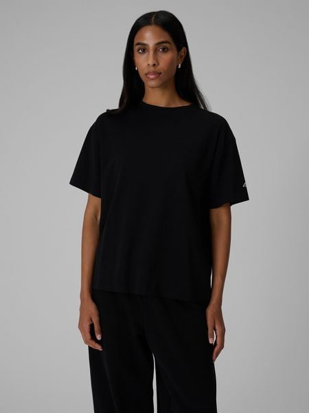 4F T-shirt loose gładki damski - czarny M. Czarne t-shirty damskie 4F, m, bez wzorów, z bawełny, bez kołnierzyka. Za 79.99 zł.