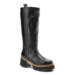 Czarne Kozaki Karino Ocieplane Buty Damskie. Czarne kozaki damskie Karino, na jesień, ze skóry, bez obcasa, bez zapięcia. Za 369.00 zł.