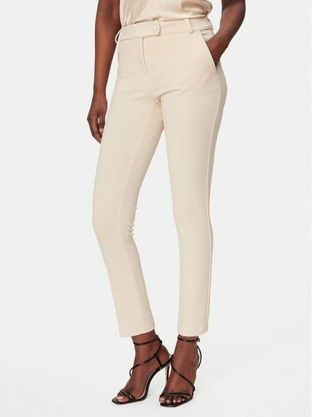 Rinascimento Spodnie materiałowe CFC0127865003 Beżowy Slim Fit. Brązowe spodnie materiałowe damskie Rinascimento, bez wzorów, z materiału. Za 399.99 zł.