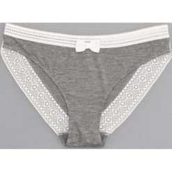 Majtki typu figi - Czarny. Czarne figi Reserved. Za 29.99 zł.