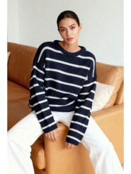 Trendyol Sweter w kolorze granatowo-białym rozmiar: M. Białe swetry klasyczne damskie Trendyol, m, bez kołnierzyka. Za 60.99 zł.