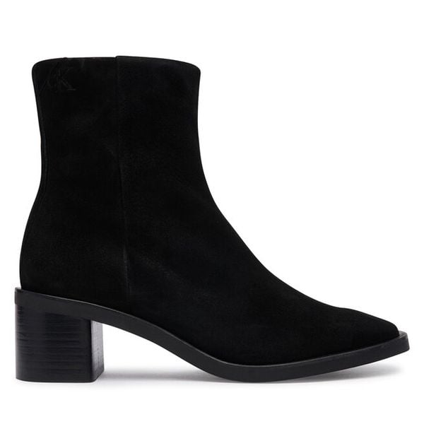 Botki Calvin Klein. Czarne botki damskie Calvin Klein, bez obcasa, na słupku, bez zapięcia. Za 799.99 zł.