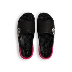 Klapki Arena Marco Active. Czarne klapki damskie Arena, bez wzorów, bez obcasa, bez zapięcia. Za 179.99 zł.